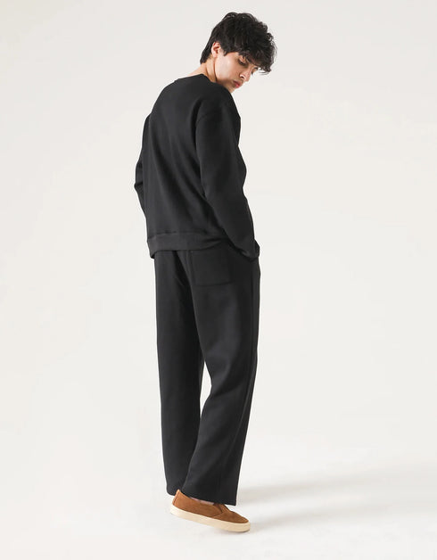 BASIC FLEECE SWEATSHIRT